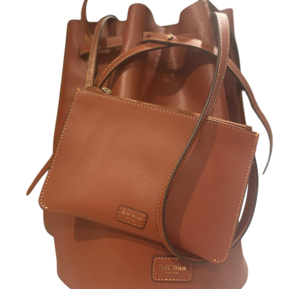New- Jeff Wan Women's Brown Leather bucket Bag Set🌹👛👜